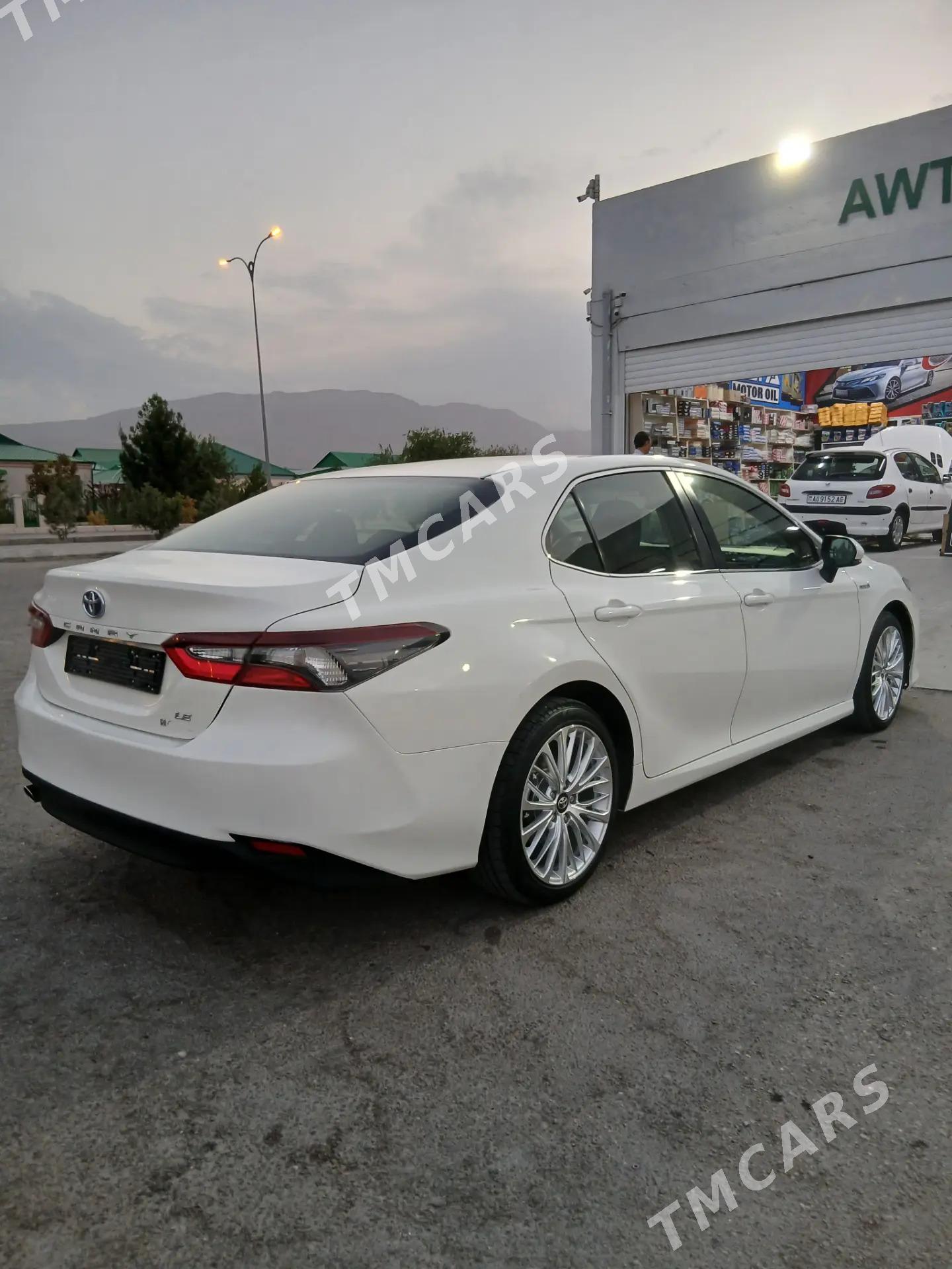 Toyota Camry Hybrid 2021 - 350 000 TMT - Aşgabat - img 3