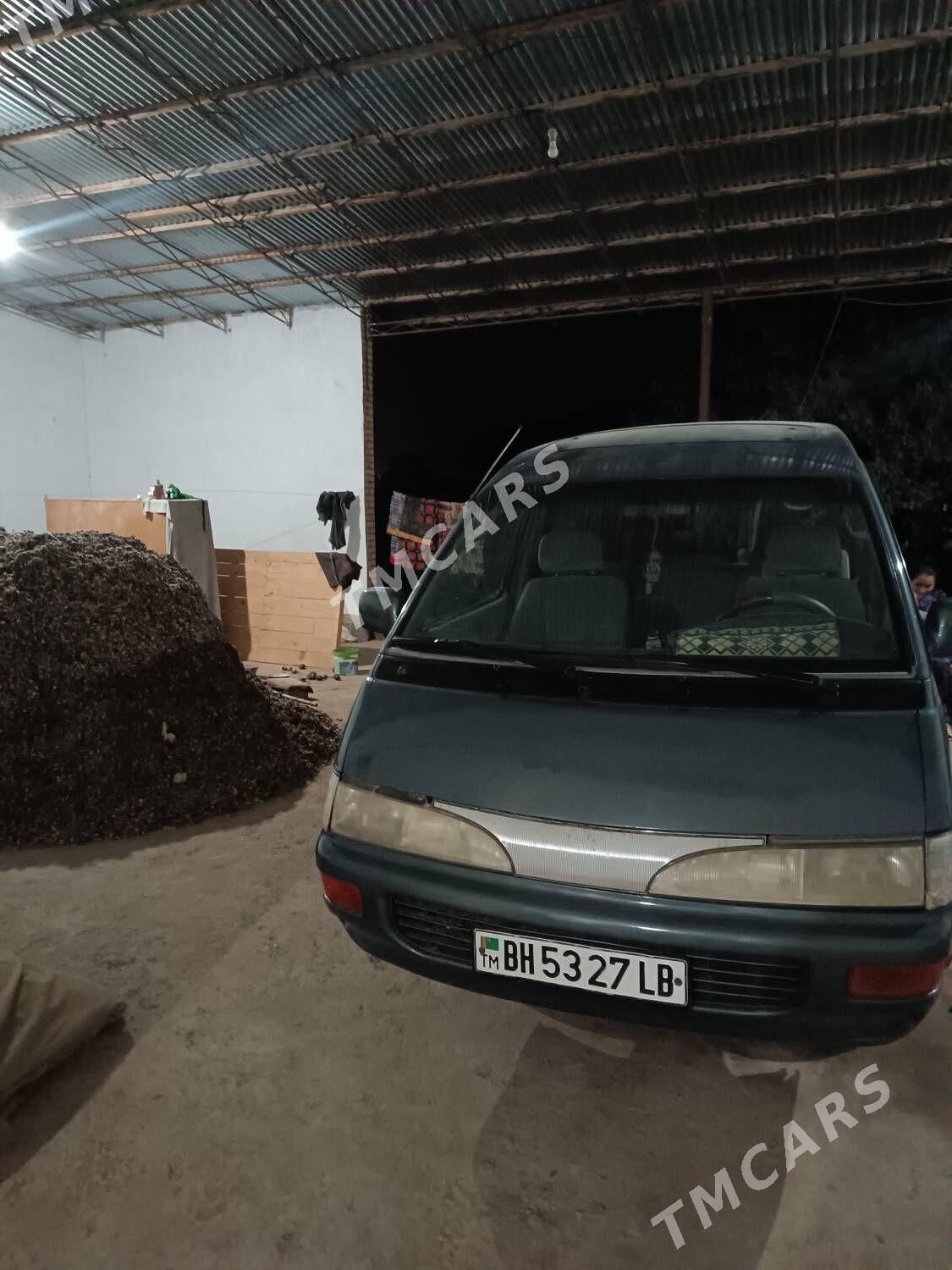 Toyota Town Ace 1993 - 60 000 TMT - Туркменабат - img 3