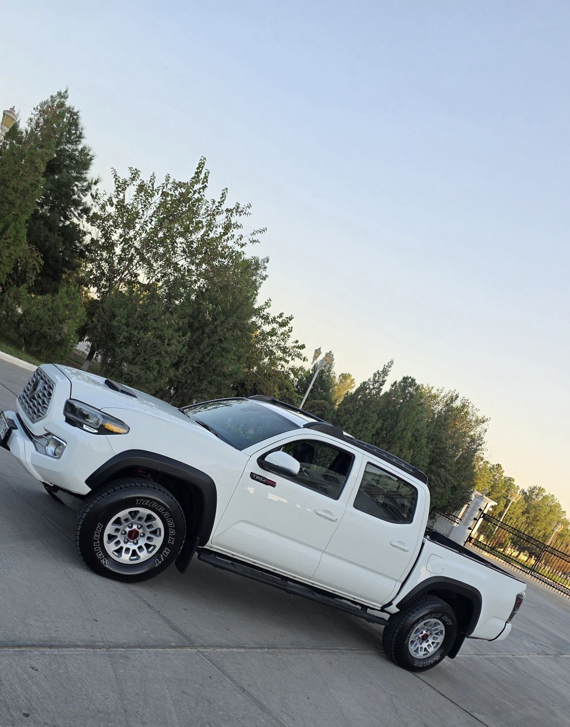 Toyota Tacoma 2020 - 355 000 TMT - Мары - img 2