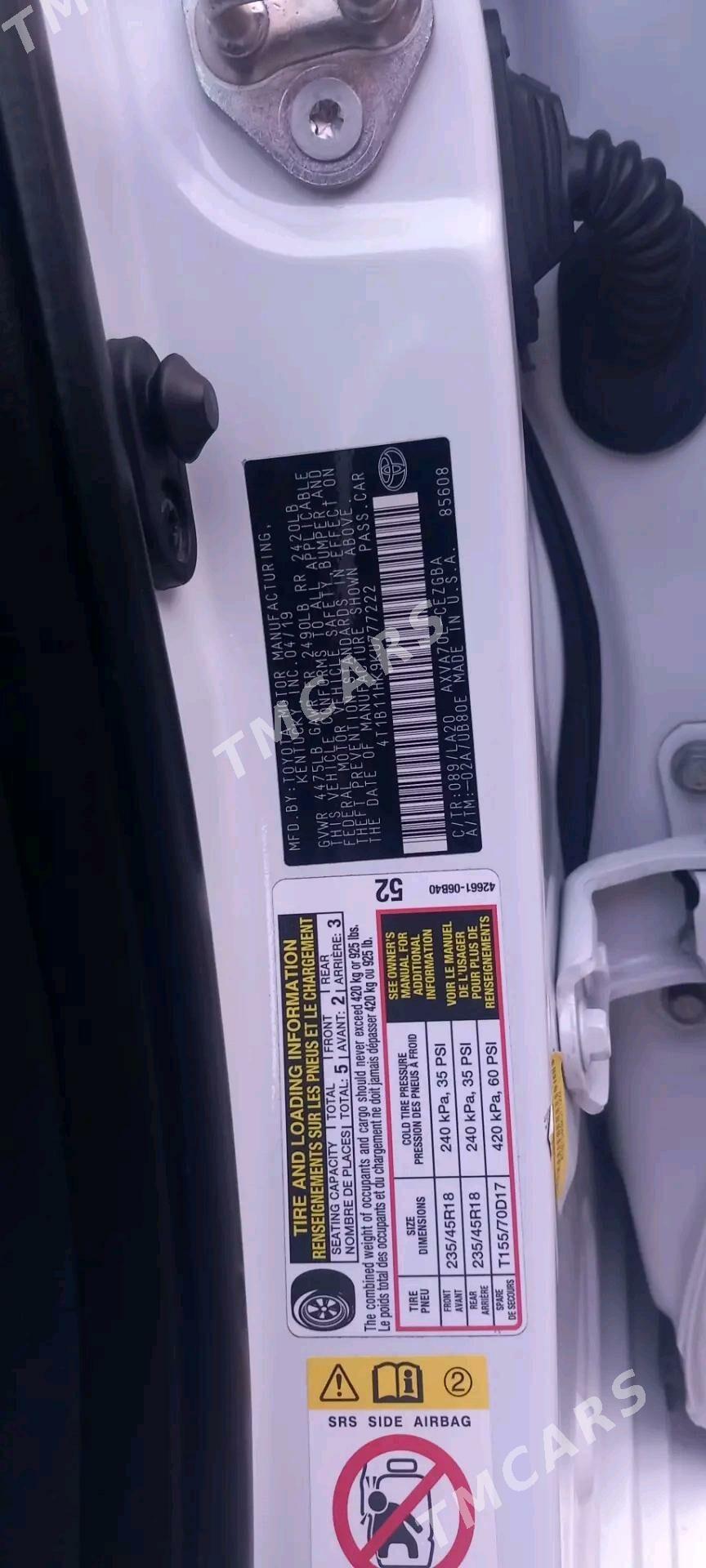 Toyota Camry 2019 - 365 000 TMT - Ашхабад - img 6