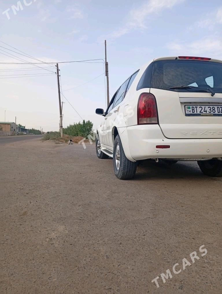 SsangYong Rexton W 2002 - 35 000 TMT - Шабатский этрап - img 4