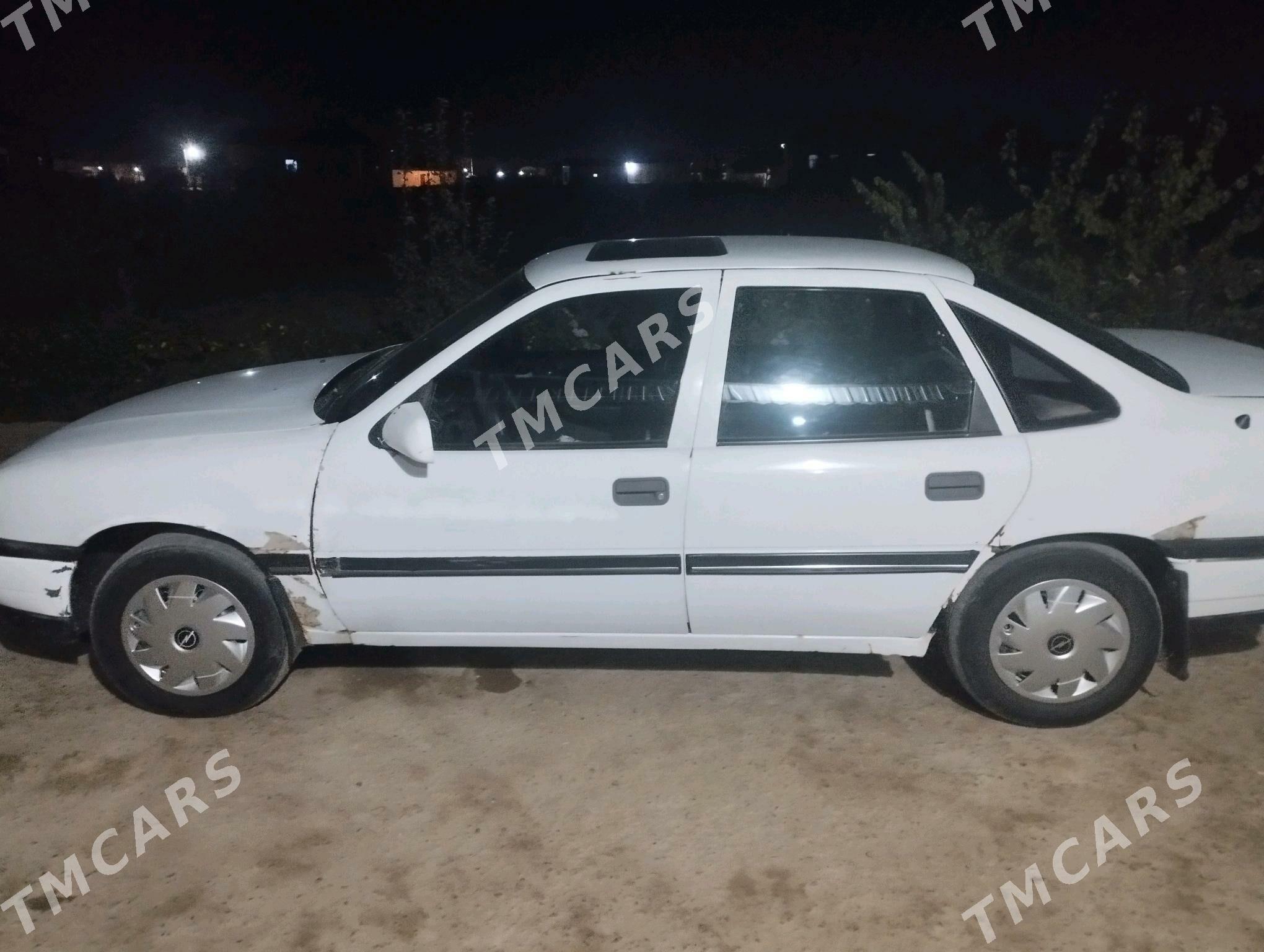 Opel Vectra 1991 - 25 000 TMT - Mary - img 3