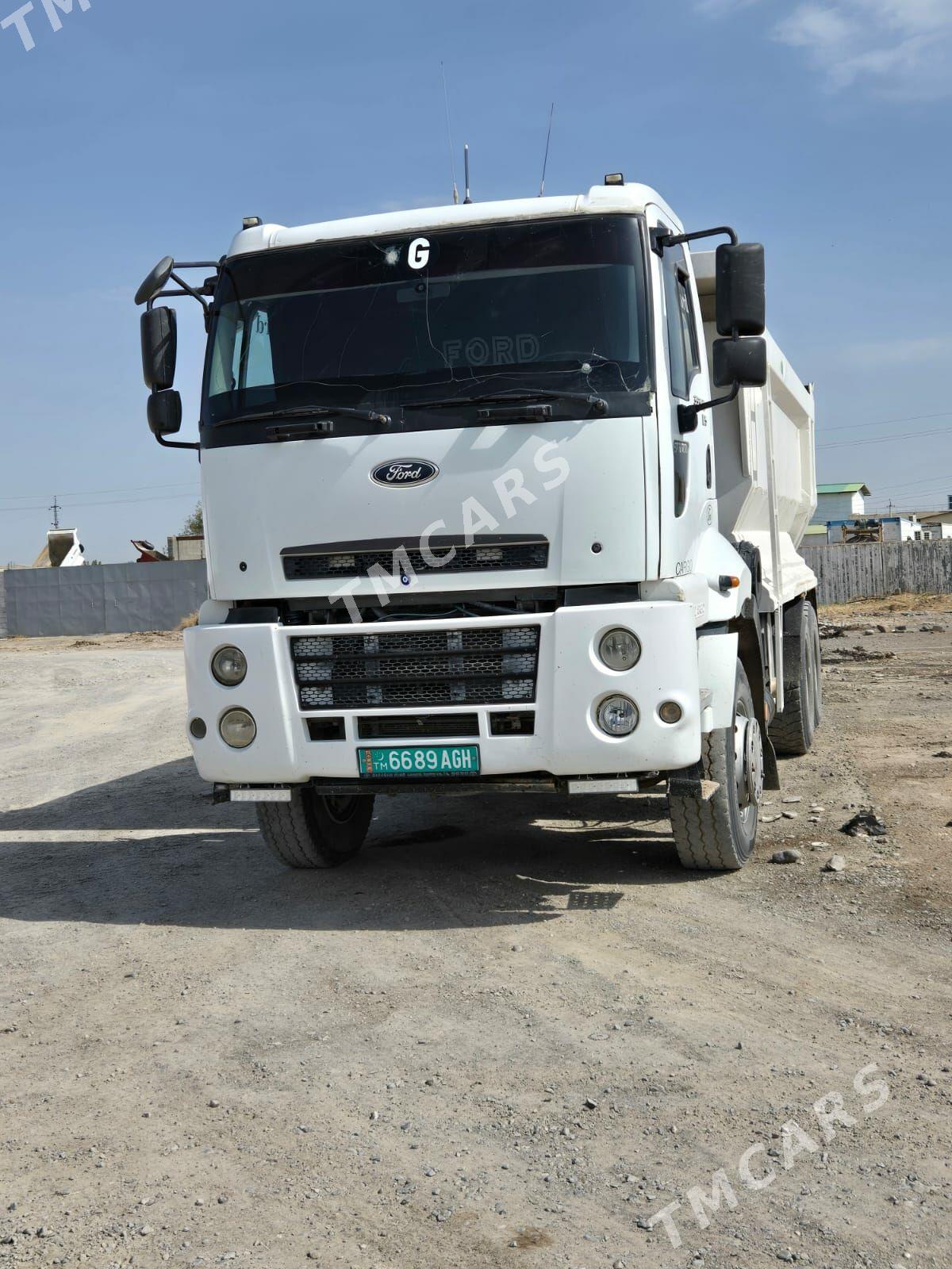 Ford Cargo 3536M 2015 - 780 000 TMT - Бузмеин - img 6