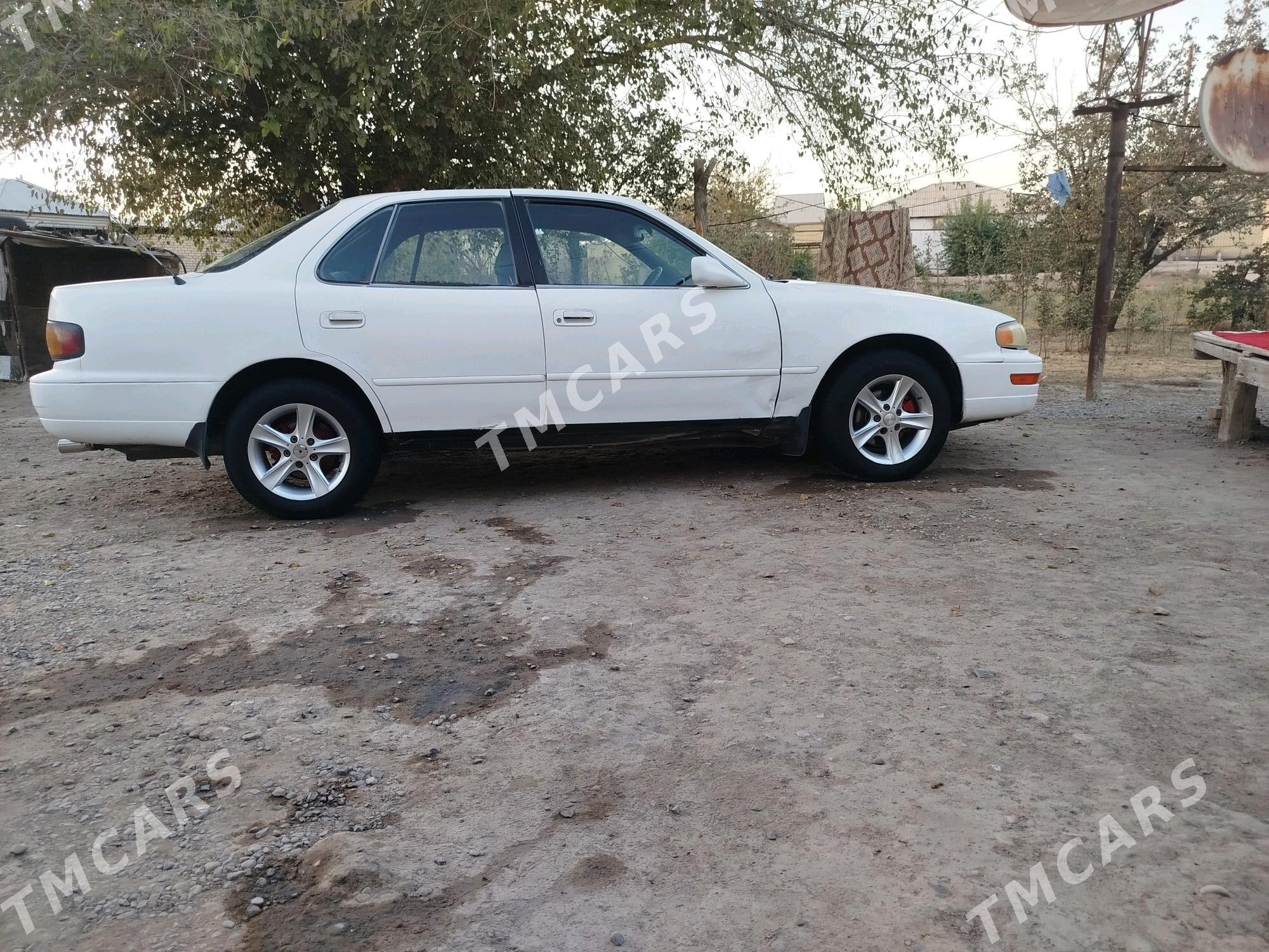 Toyota Camry 1993 - 85 000 TMT - Сакарчага - img 2