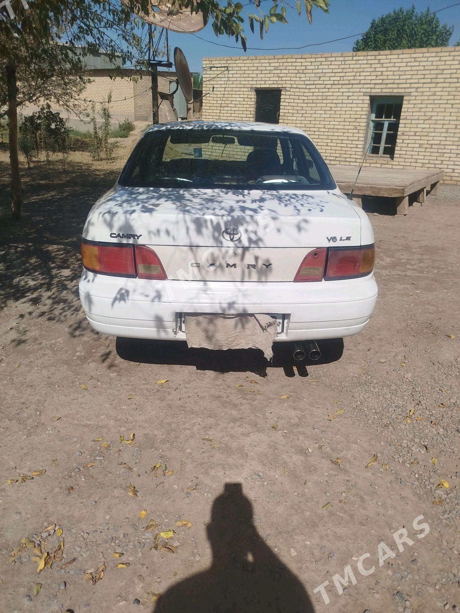 Toyota Camry 1993 - 85 000 TMT - Сакарчага - img 3