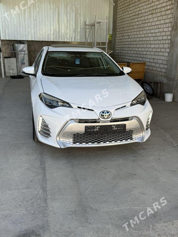 Toyota Corolla 2018 - 210 000 TMT - Бузмеин - img 4