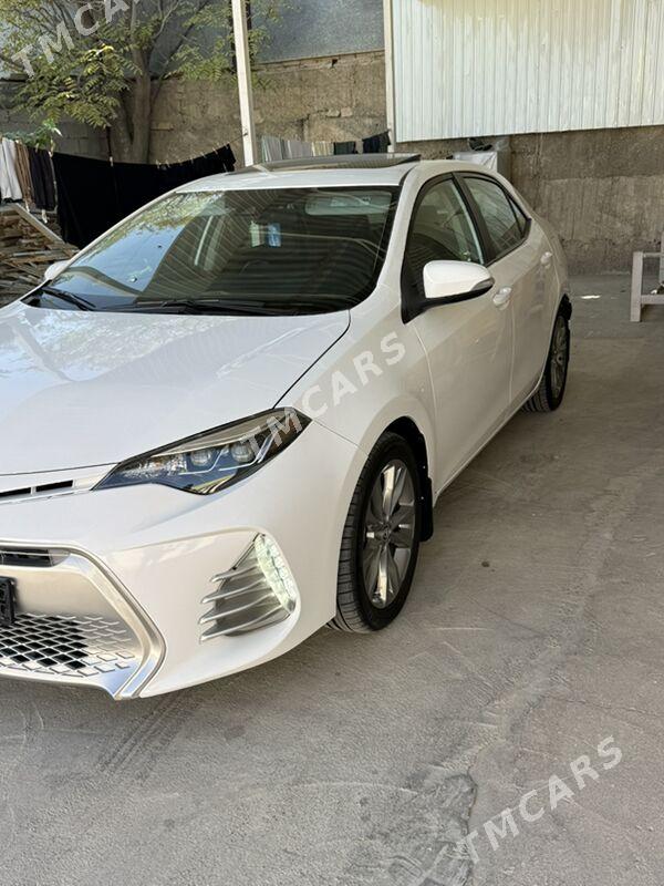 Toyota Corolla 2018 - 210 000 TMT - Бузмеин - img 5