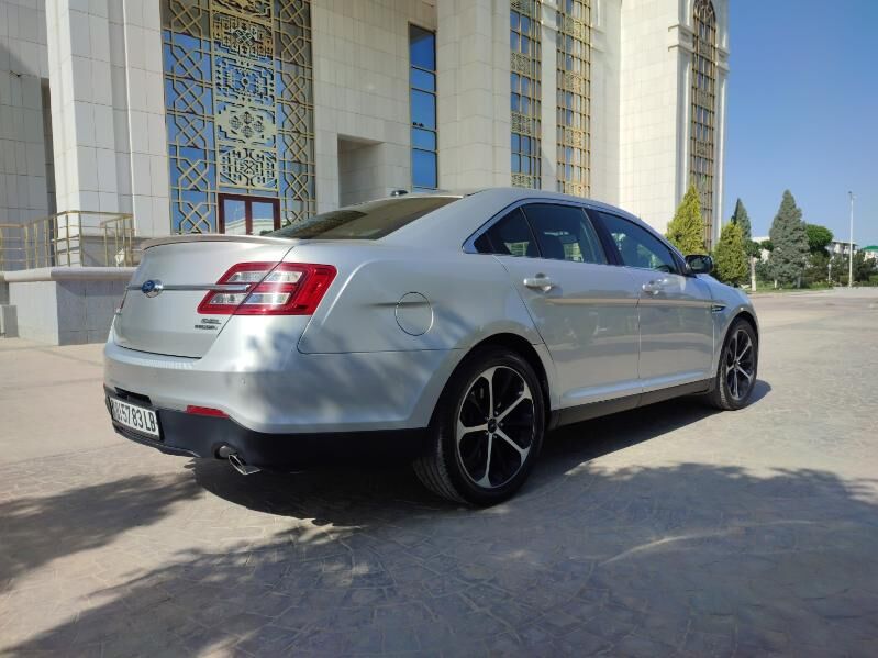Ford Taurus 2015 - 200 000 TMT - Türkmenabat - img 2