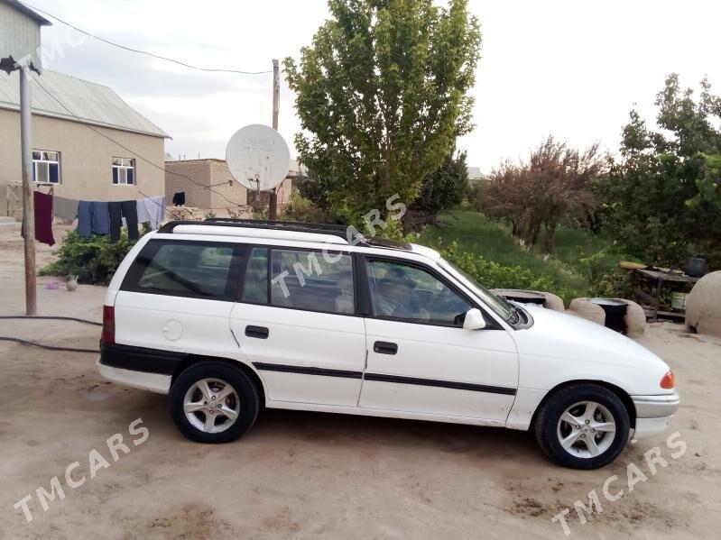 Opel Astra 1992 - 38 000 TMT - Baýramaly - img 5
