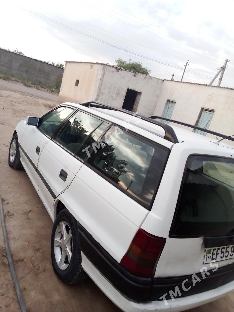 Opel Astra 1992 - 38 000 TMT - Baýramaly - img 3