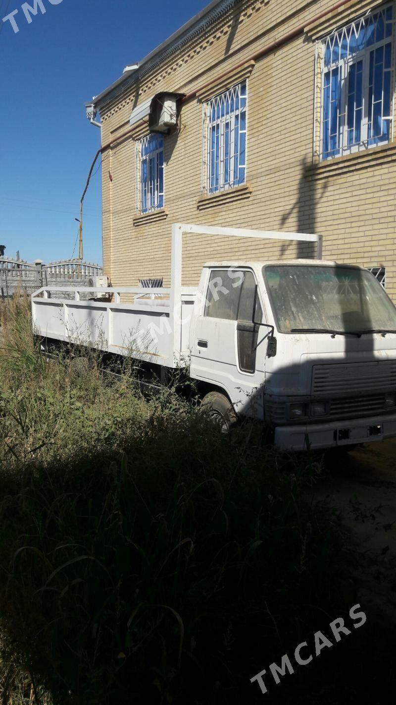 Mitsubishi Canter 1992 - 200 000 TMT - Туркменабат - img 2