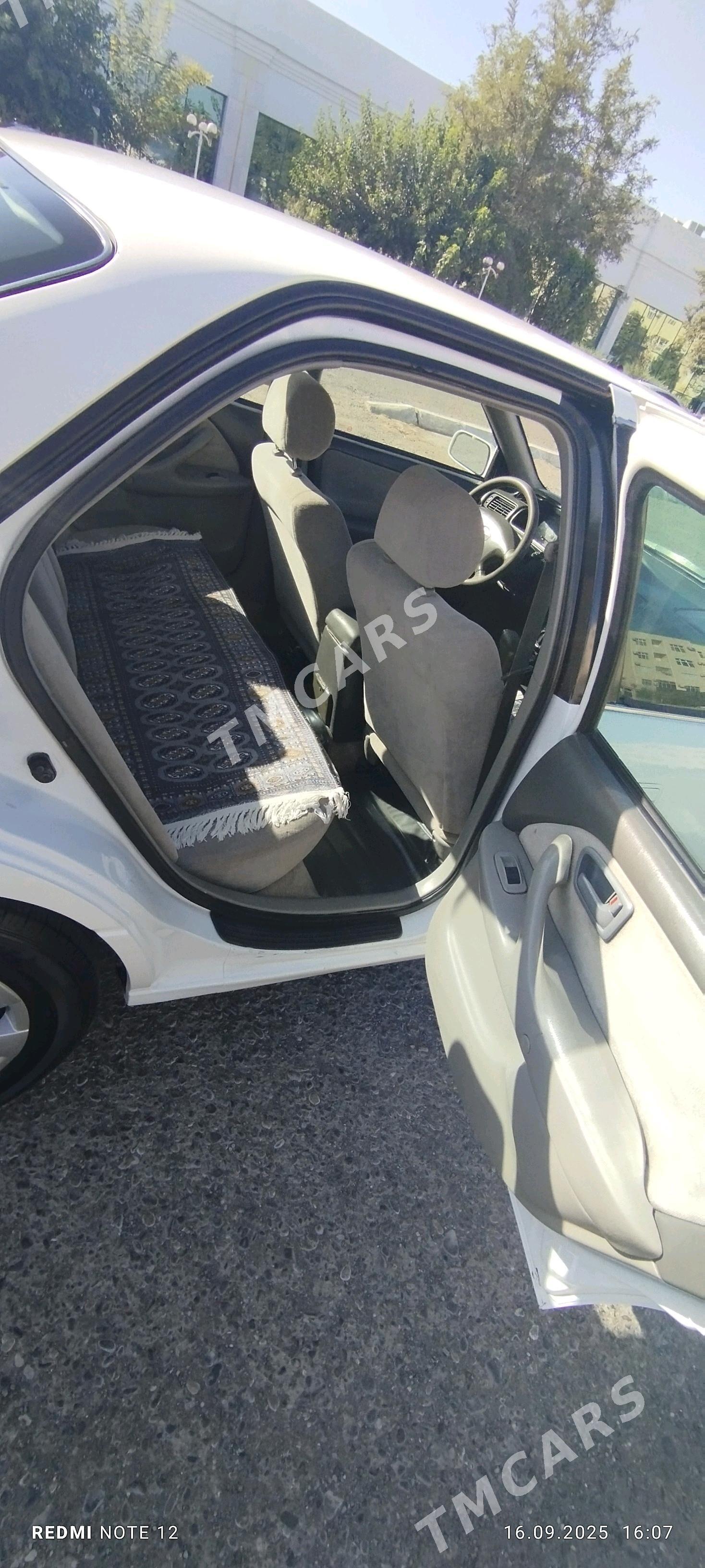 Toyota Camry 1997 - 128 000 TMT - Мары - img 3