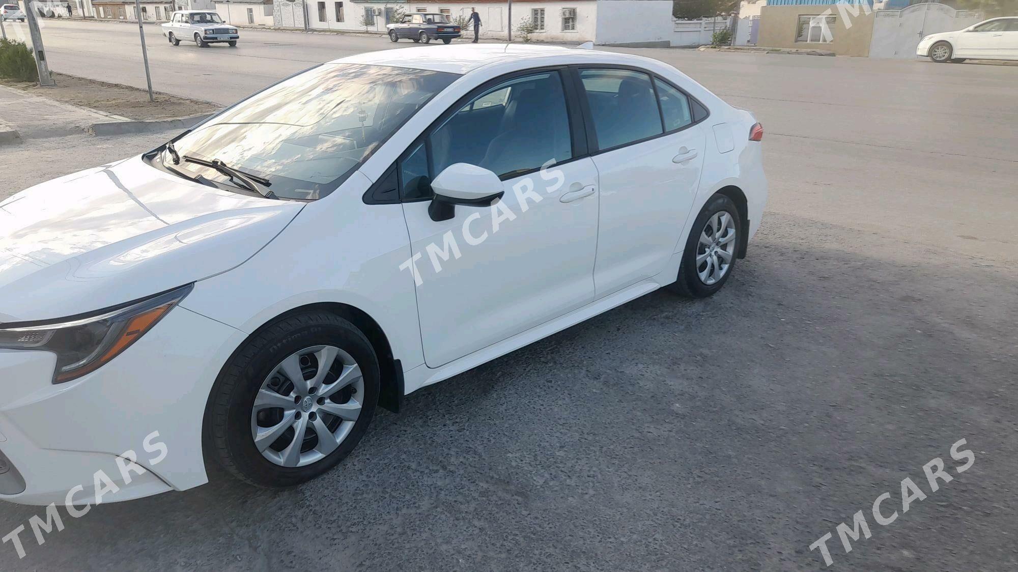 Toyota Corolla 2021 - 240 000 TMT - Балканабат - img 5