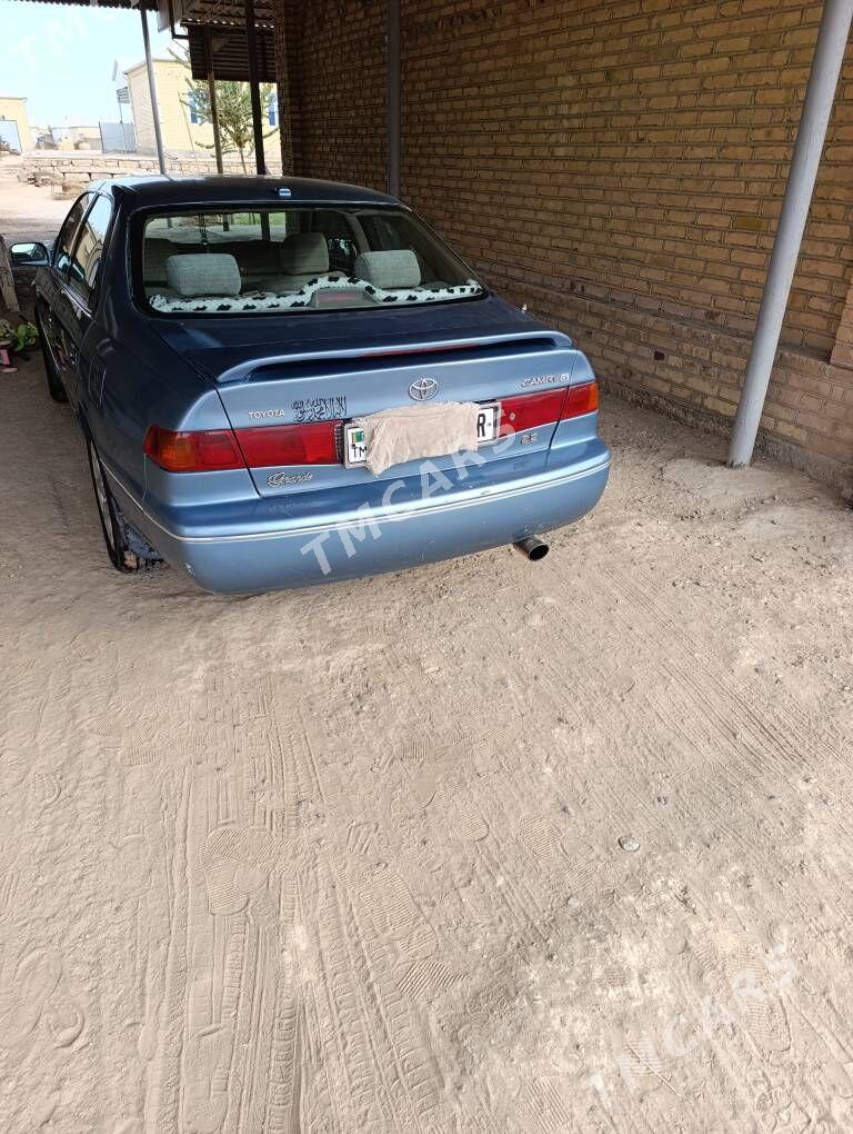 Toyota Camry 1999 - 110 000 TMT - Мургап - img 4