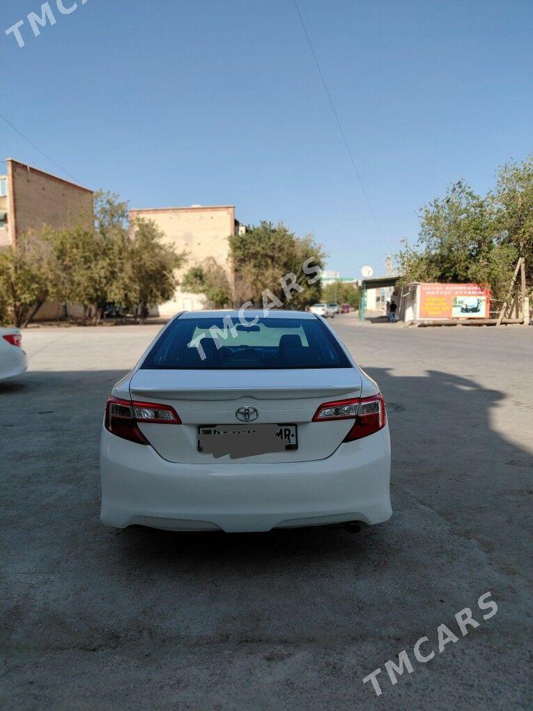 Toyota Camry 2012 - 175 000 TMT - Мары - img 1