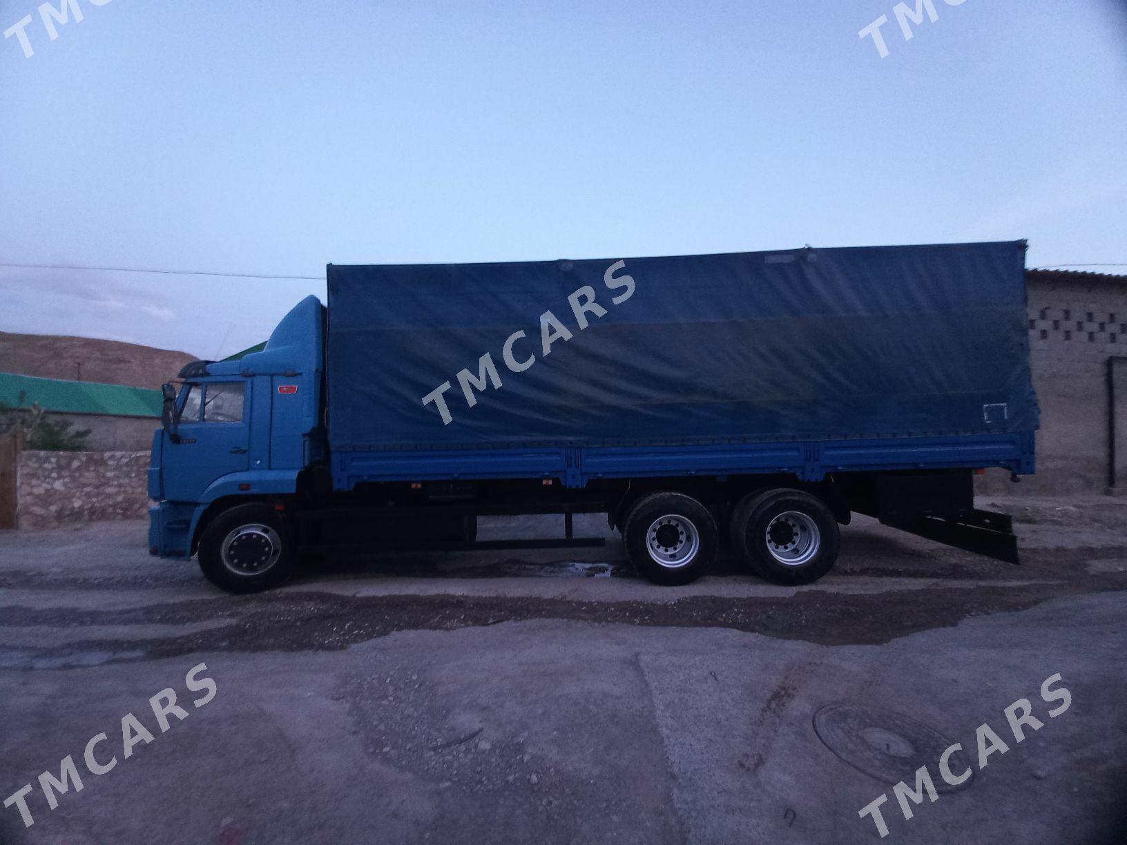 Kamaz Euro 3 2011 - 440 000 TMT - Magdanly - img 2