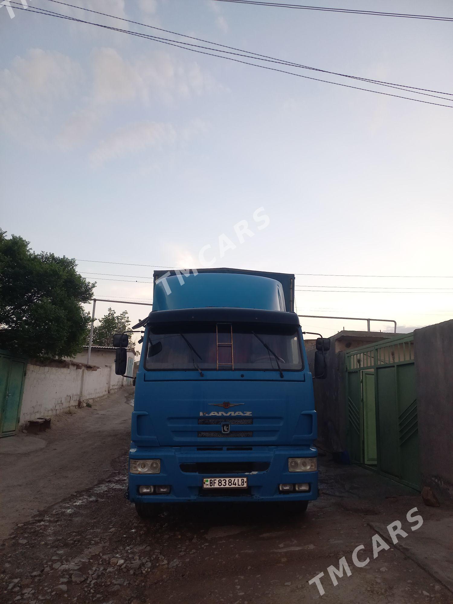 Kamaz Euro 3 2011 - 440 000 TMT - Magdanly - img 4