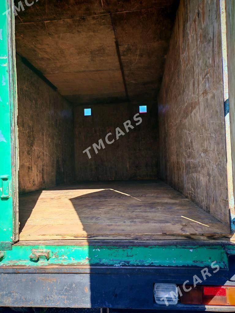 Kamaz 6520 1995 - 200 000 TMT - Balkanabat - img 4