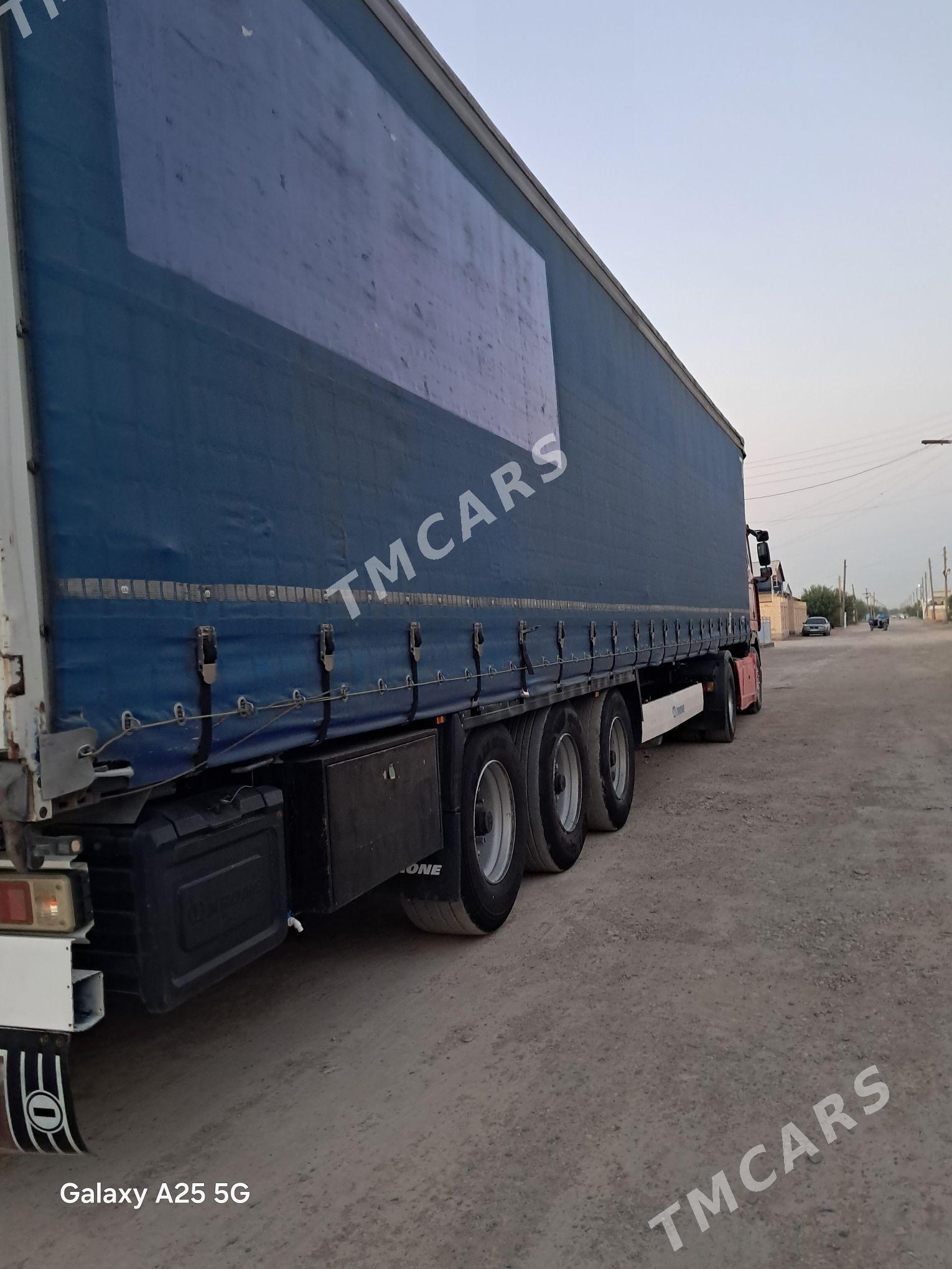 DAF FX 95 1999 - 800 000 TMT - Mary - img 4