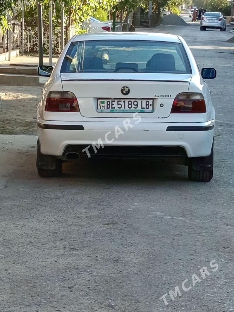 BMW E39 2001 - 110 000 TMT - Türkmenabat - img 2