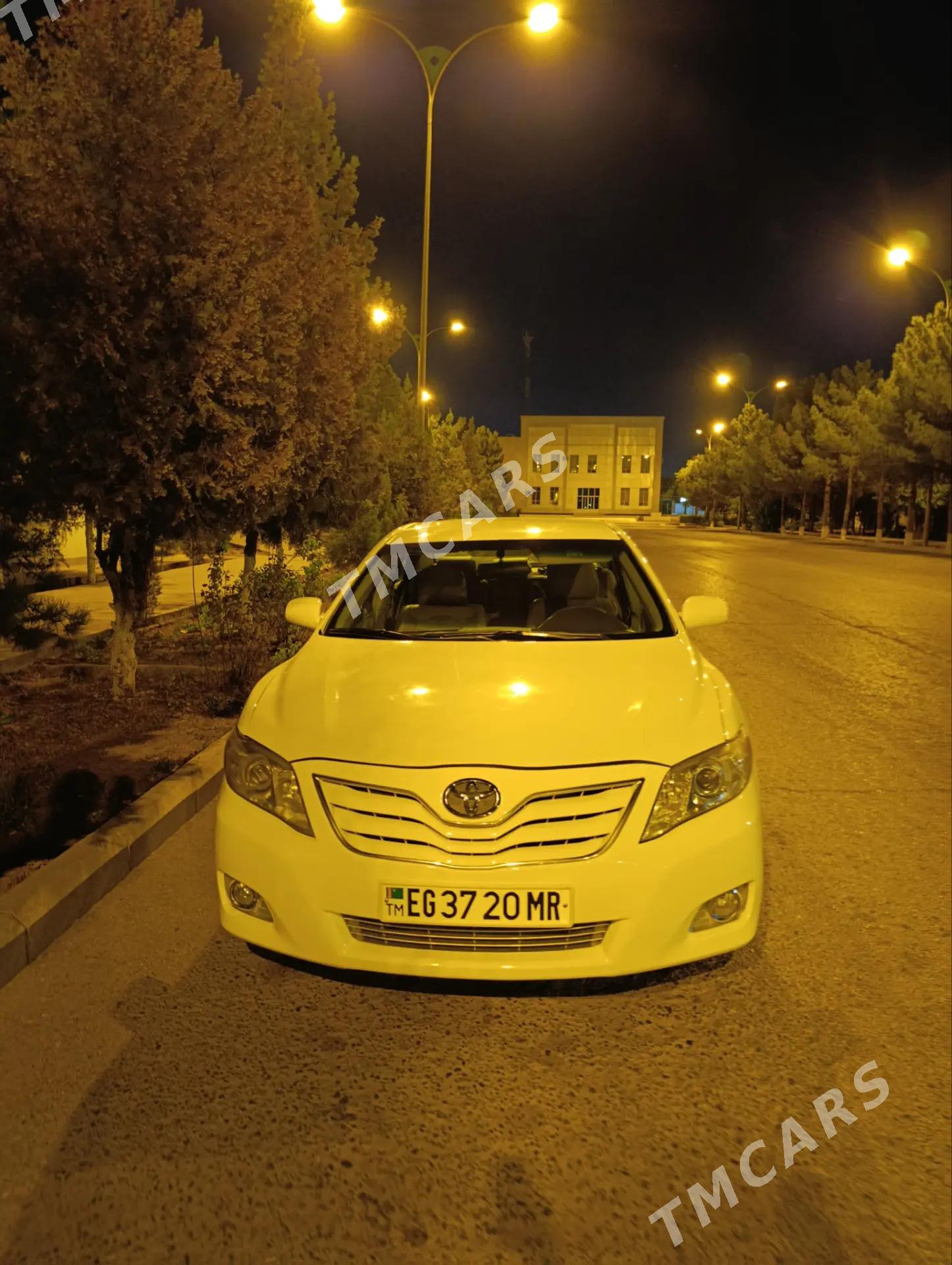 Toyota Camry 2010 - 205 000 TMT - Мары - img 6