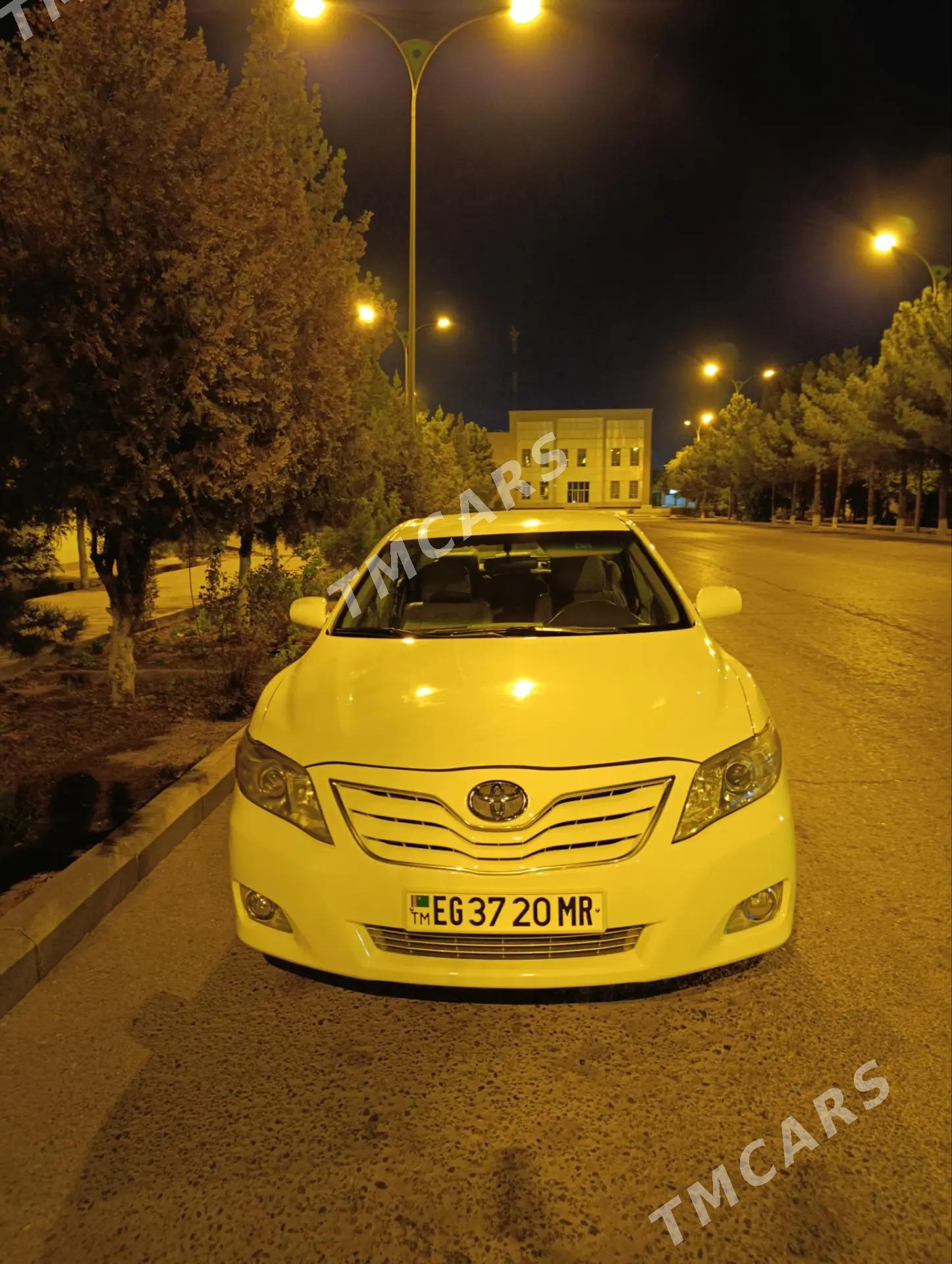 Toyota Camry 2010 - 205 000 TMT - Мары - img 5
