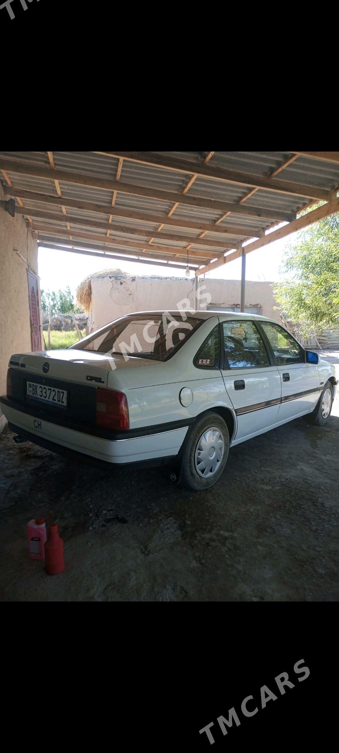 Opel Vectra 1992 - 36 000 TMT - Болдумсаз - img 3