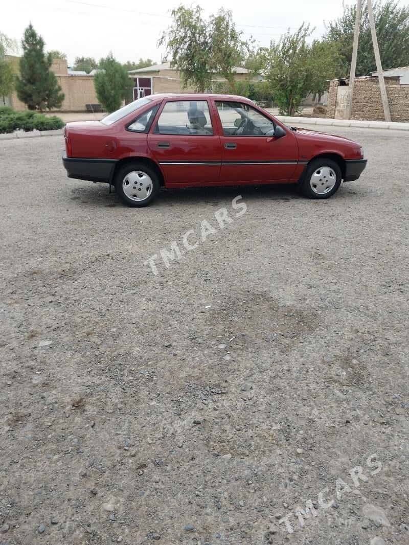 Opel Vectra 1990 - 48 000 TMT - Мары - img 4