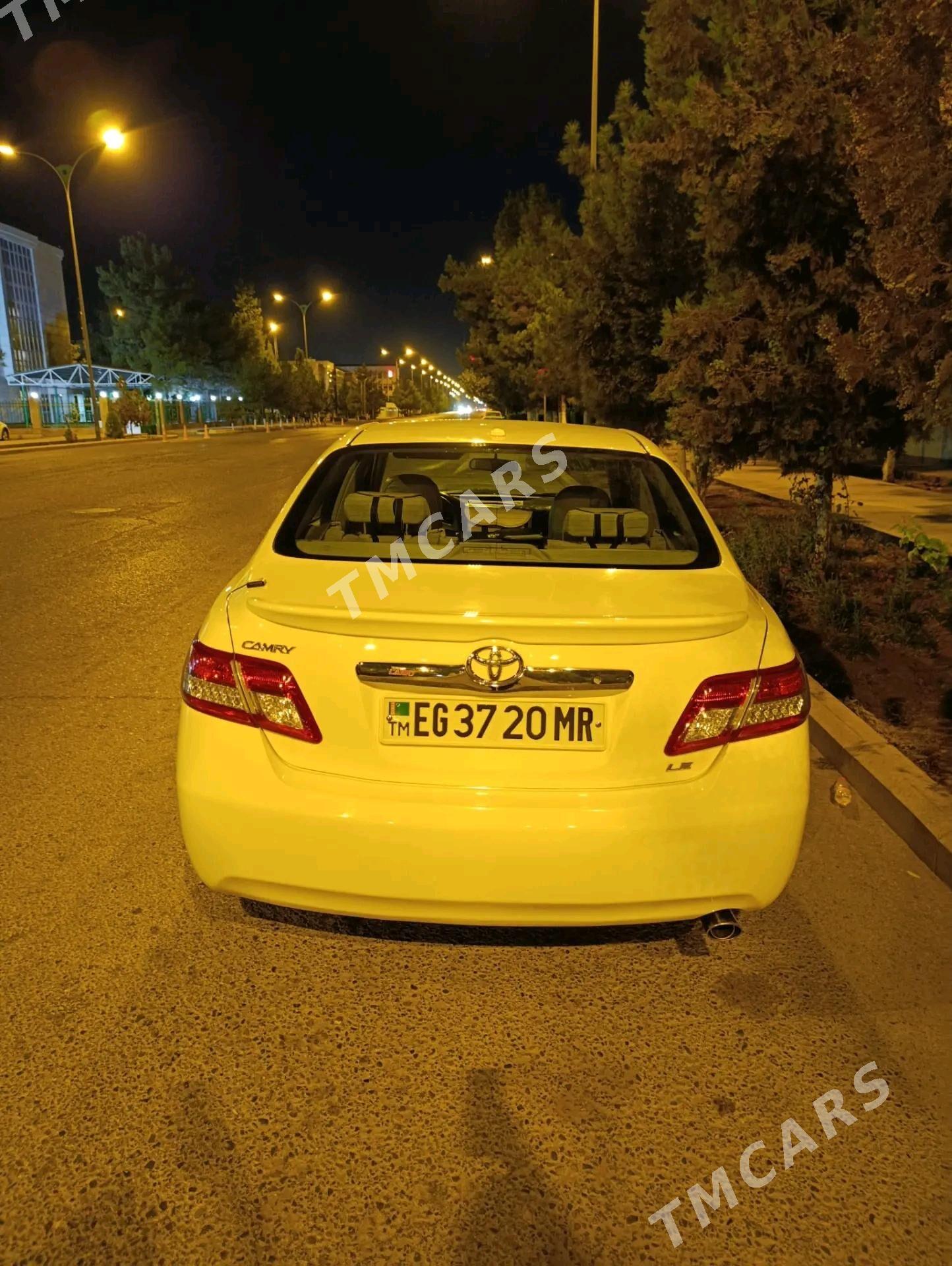 Toyota Camry 2010 - 205 000 TMT - Мары - img 8