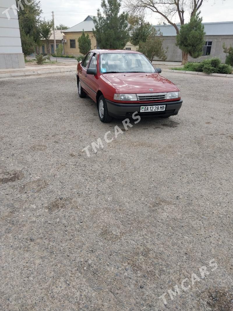 Opel Vectra 1990 - 48 000 TMT - Мары - img 7