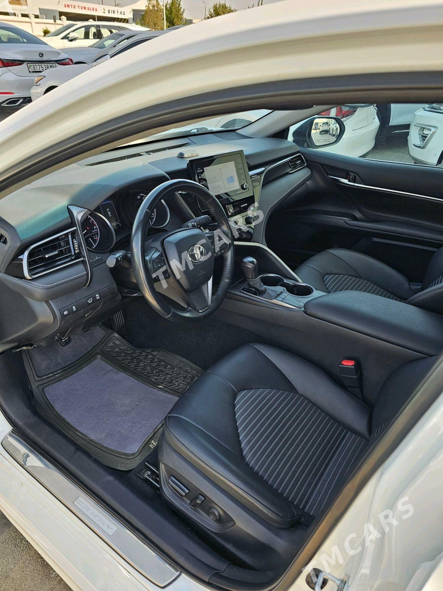 Toyota Camry 2022 - 305 000 TMT - Мары - img 5