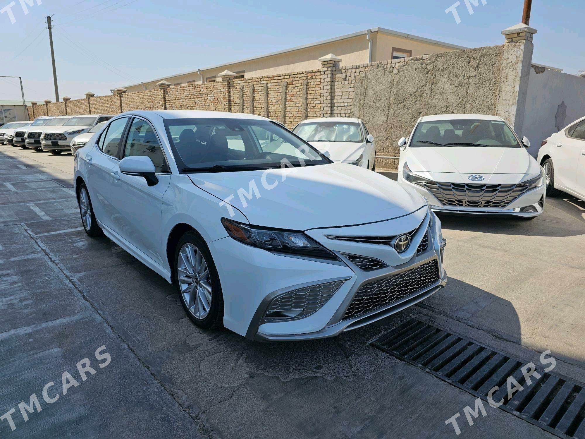 Toyota Camry 2022 - 305 000 TMT - Мары - img 3