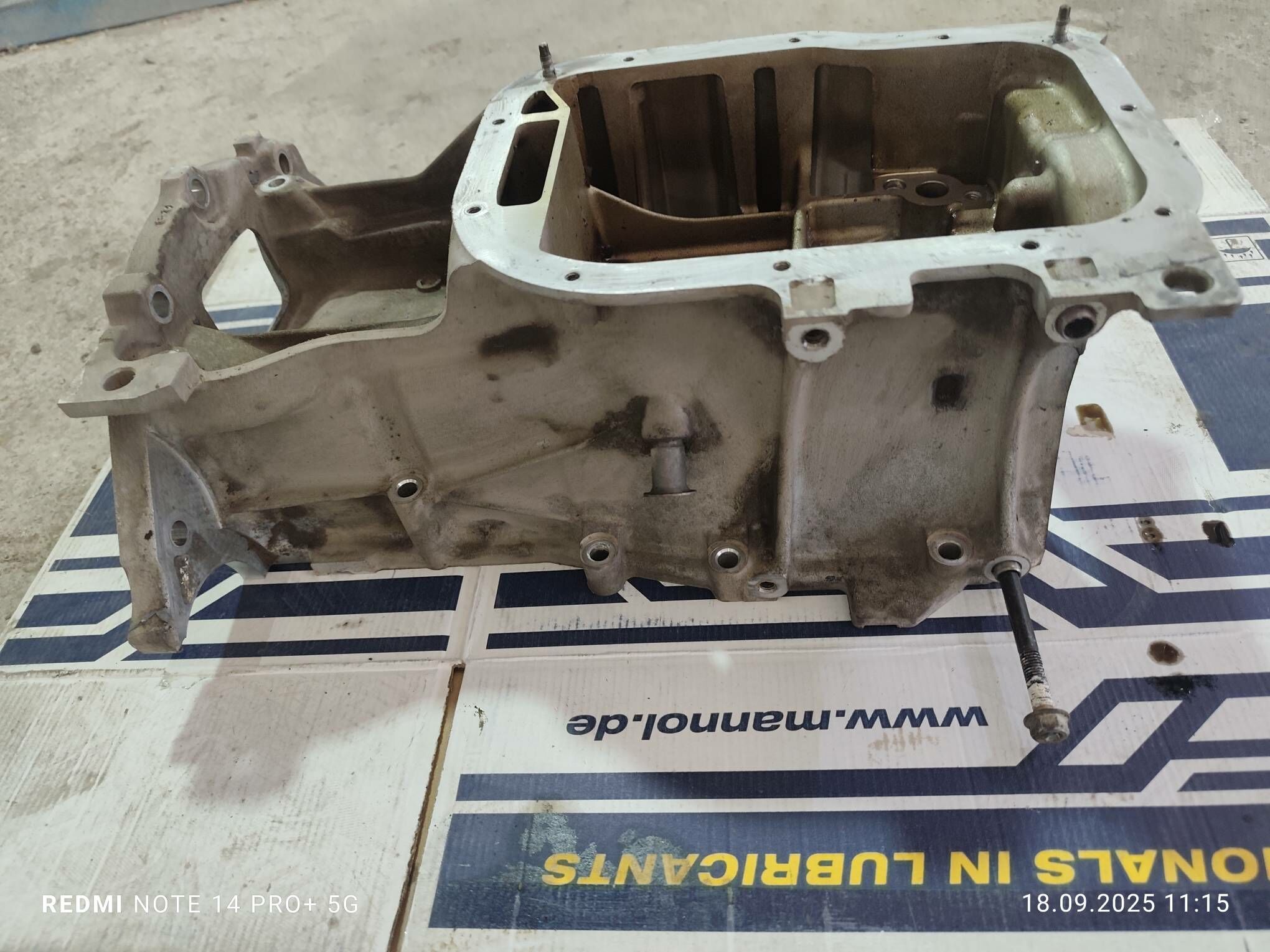 Korolla 1.8 dual 2015 1 000 TMT - Ашхабад - img 3