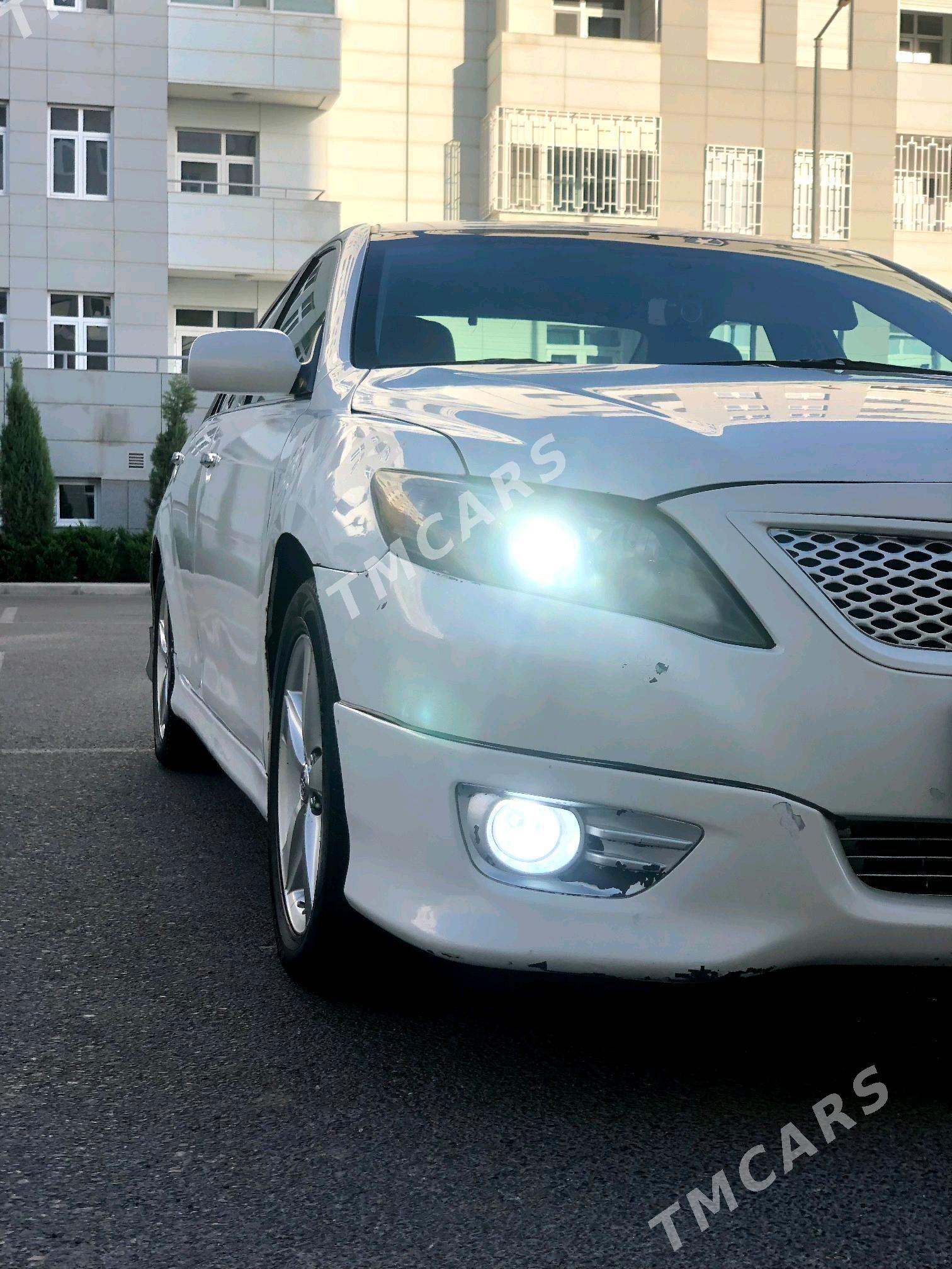 Toyota Camry 2010 - 185 000 TMT - Мары - img 7
