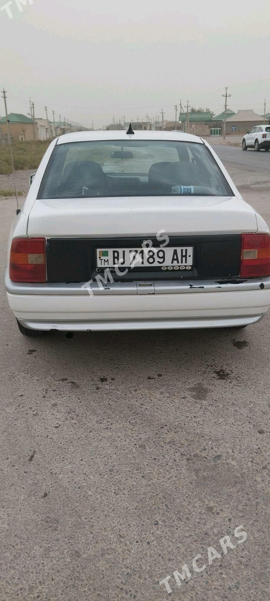 Opel Vectra 1993 - 30 000 TMT - Кака - img 3