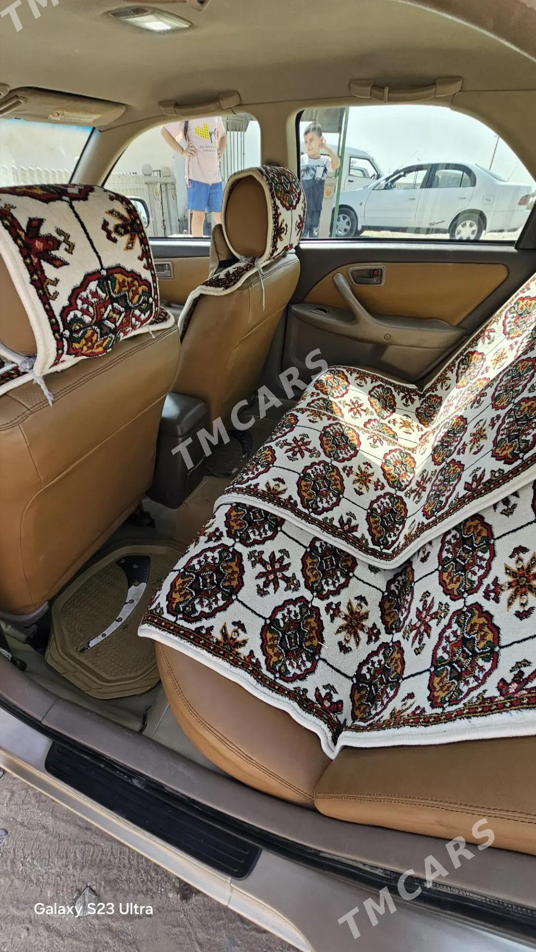 Toyota Camry 2001 - 170 000 TMT - Керки - img 7