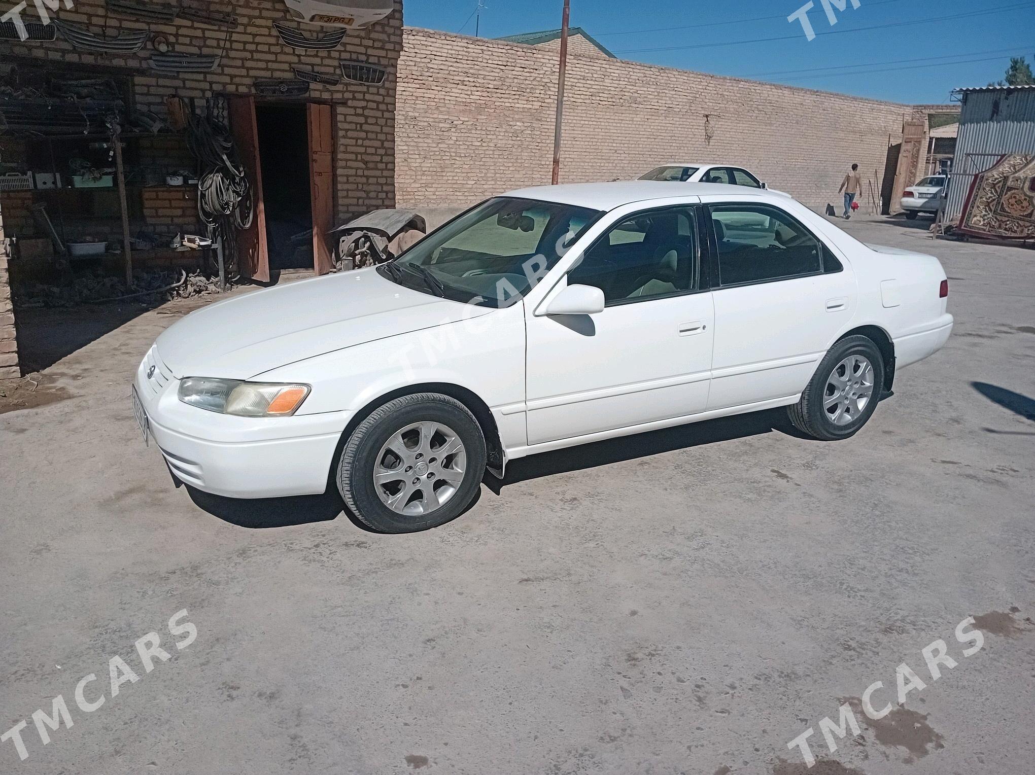 Toyota Camry 1997 - 110 000 TMT - Чарджоу - img 2