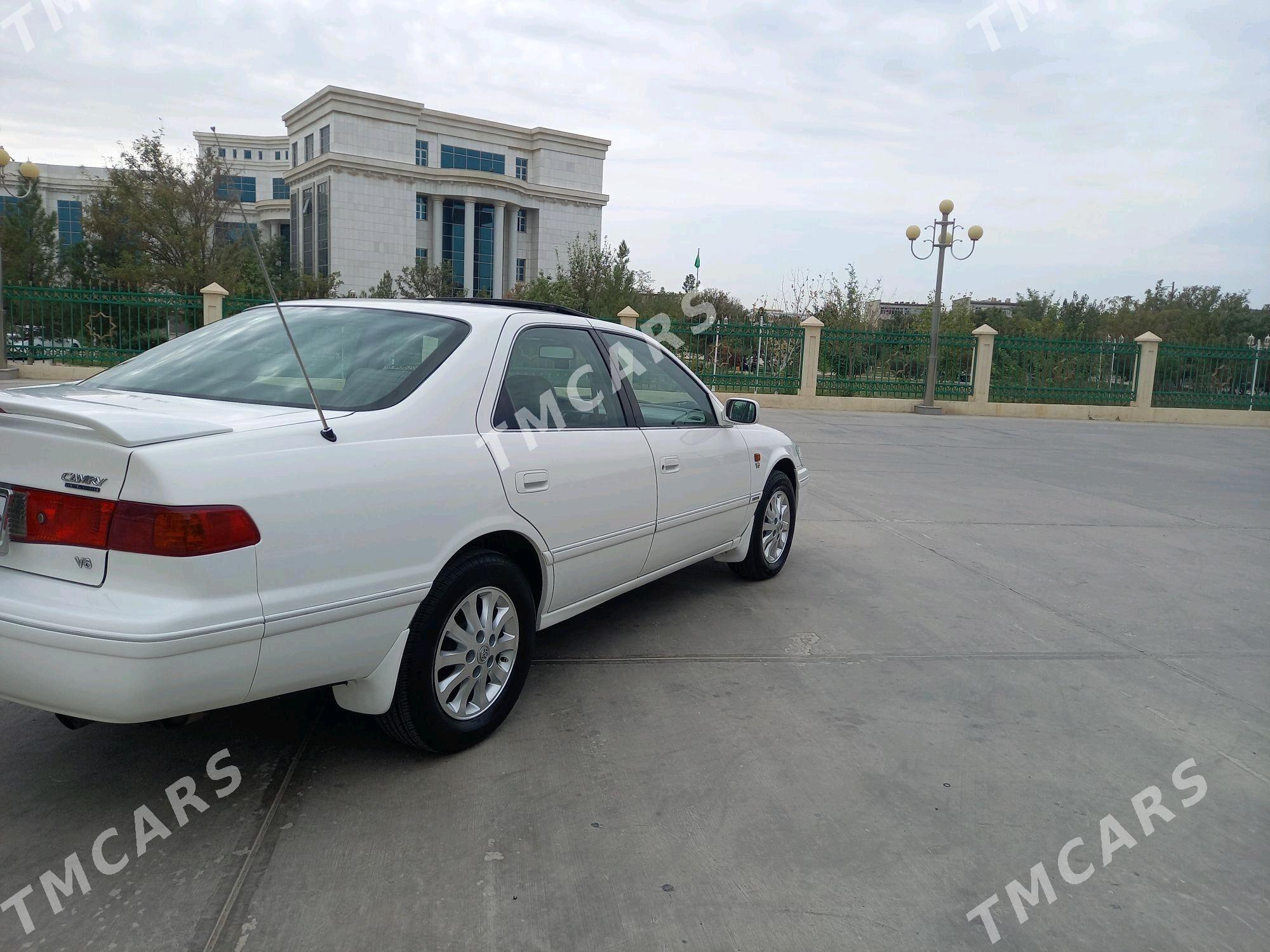 Toyota Camry 2000 - 220 000 TMT - Мары - img 7