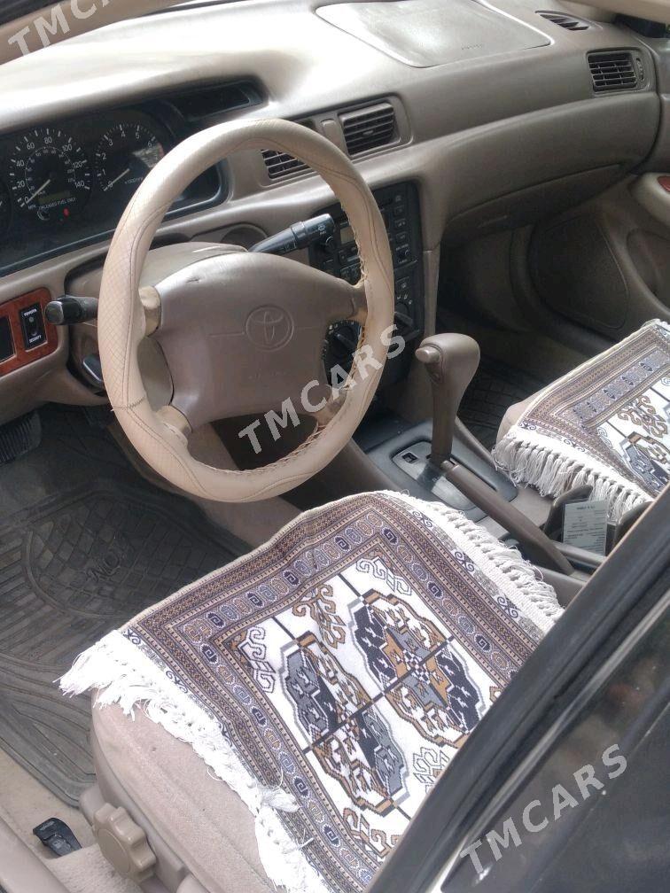 Toyota Camry 1998 - 133 000 TMT - Мары - img 6