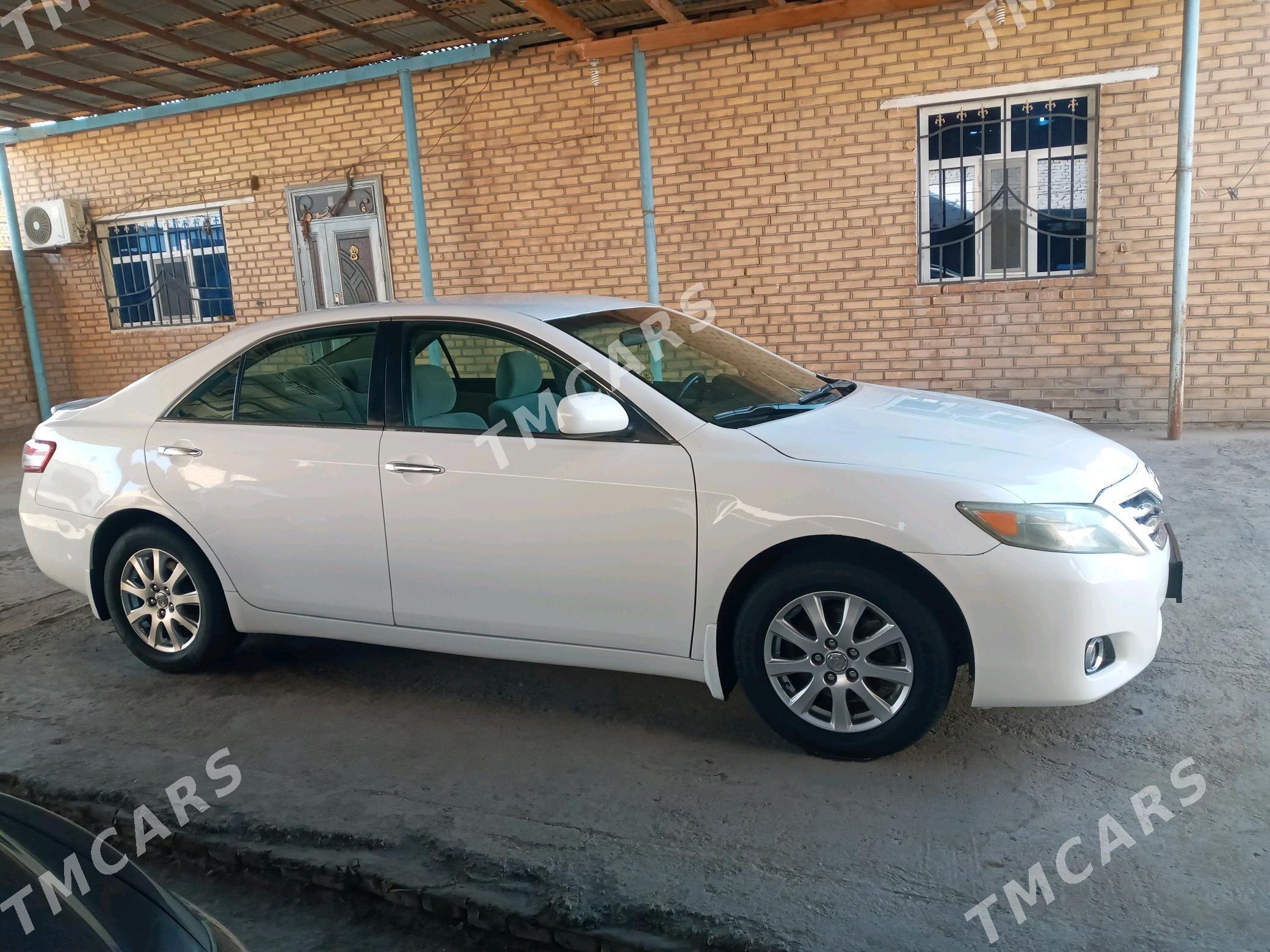 Toyota Camry 2009 - 180 000 TMT - Гороглы (Тагта) - img 4