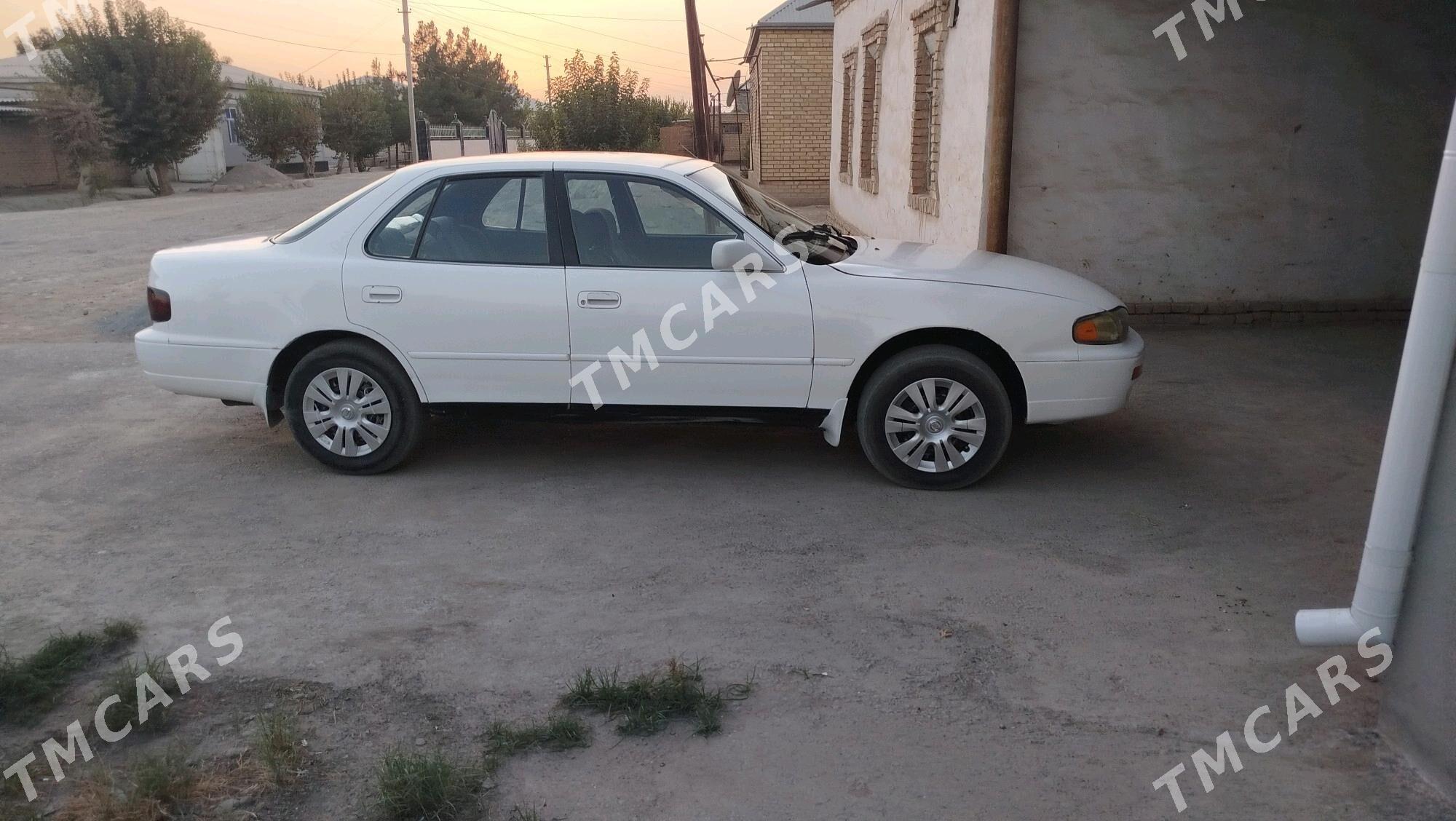 Toyota Camry 1996 - 90 000 TMT - Мургап - img 4