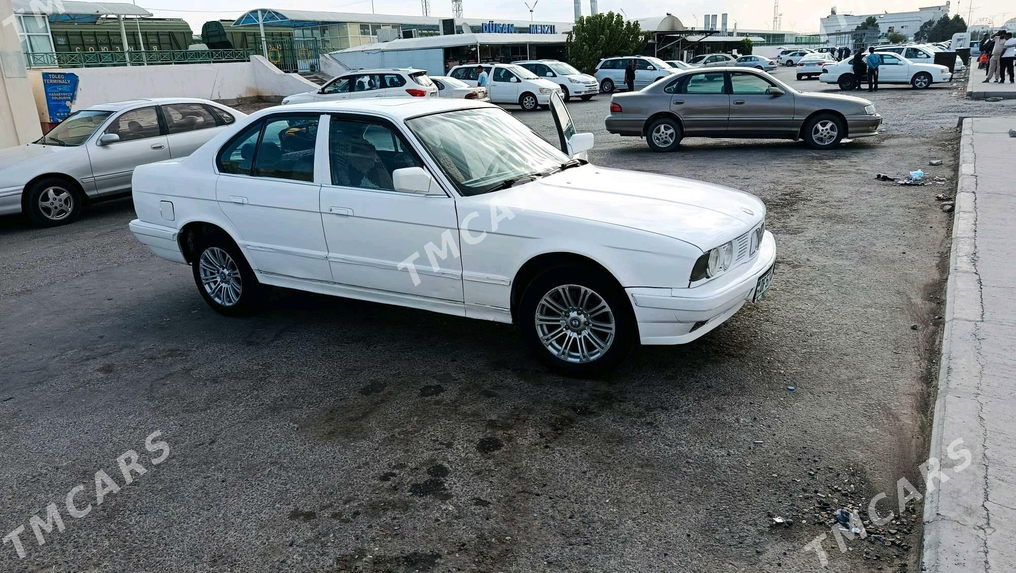 BMW 520 1989 - 42 000 TMT - Огуз хан - img 4