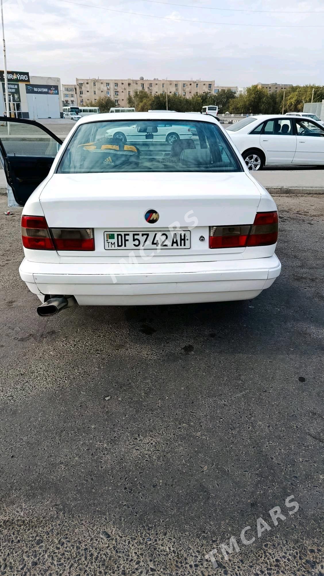 BMW 520 1989 - 42 000 TMT - Огуз хан - img 3