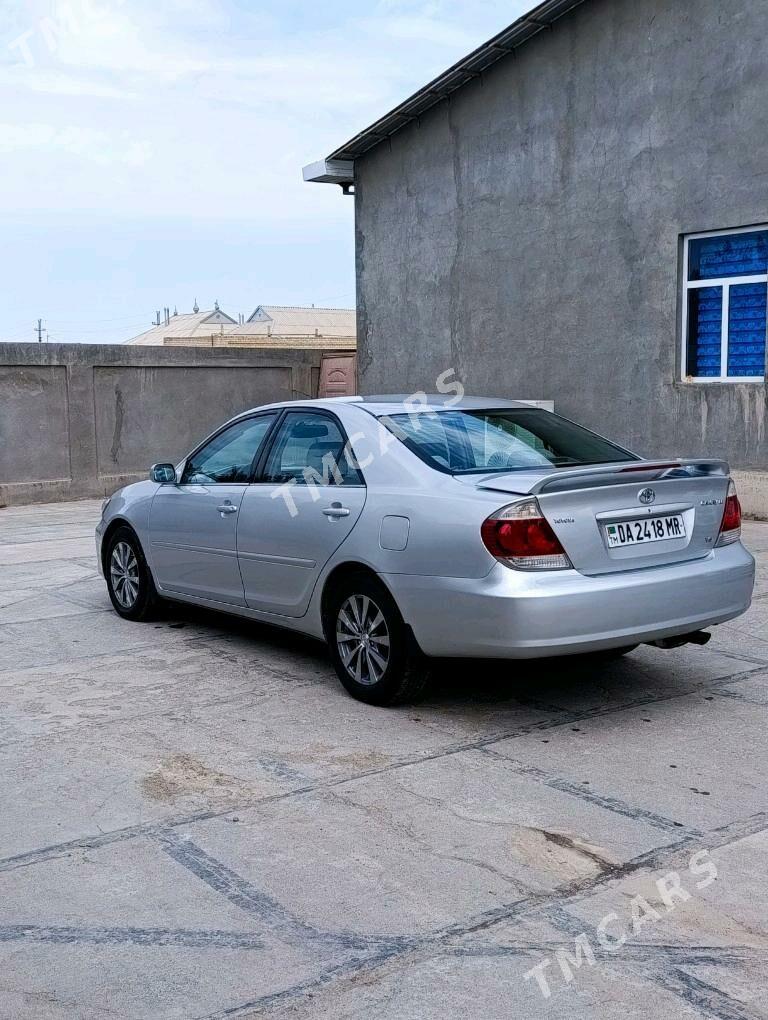 Toyota Camry 2003 - 180 000 TMT - Векильбазар - img 3