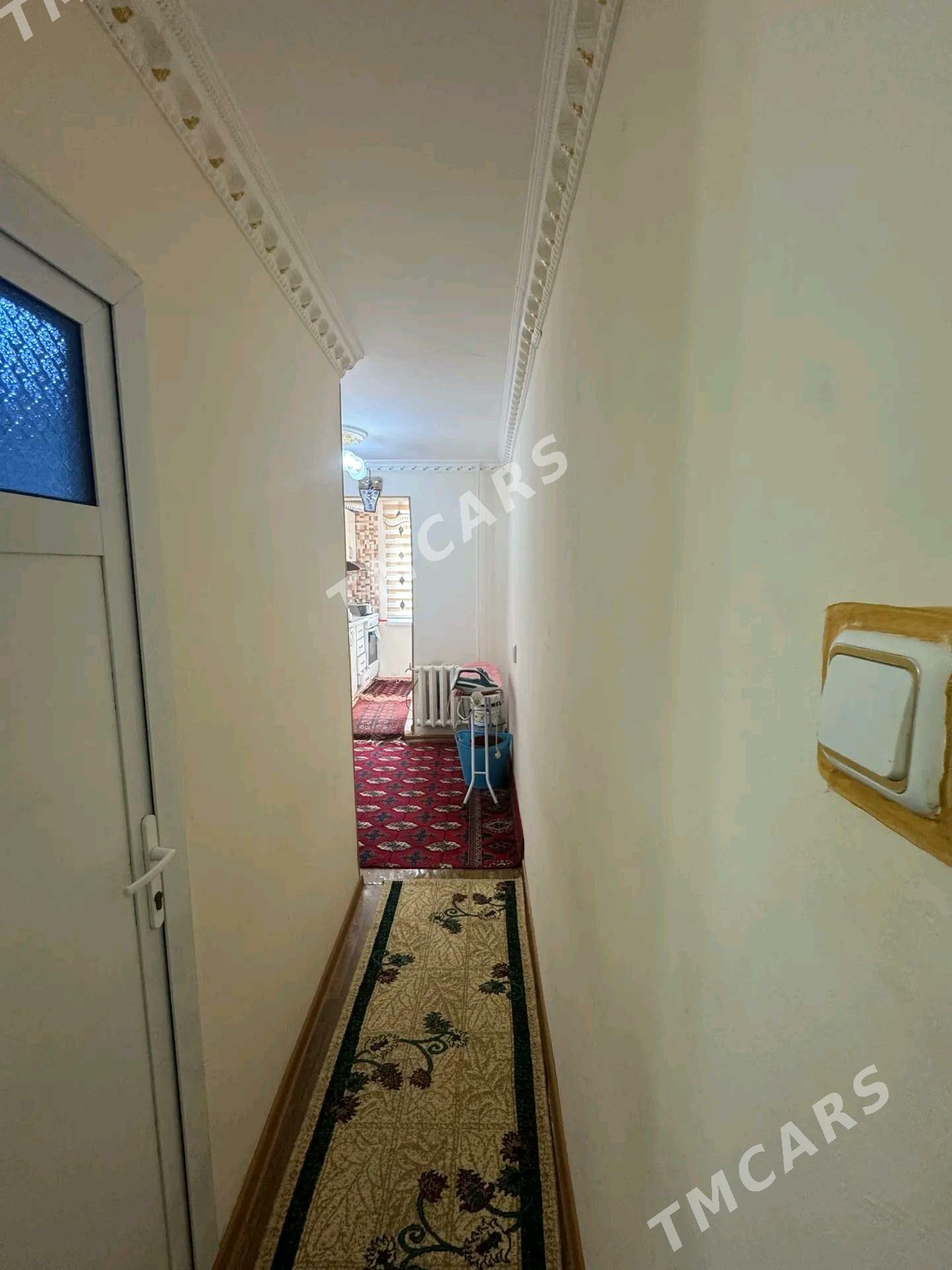 11MKR 3NJI ETAŹ 1KOMNAT - 11 мкр - img 6