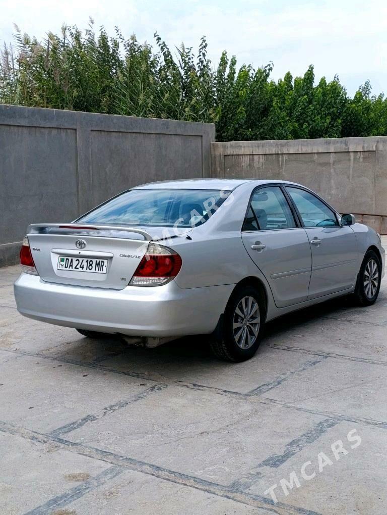 Toyota Camry 2003 - 180 000 TMT - Векильбазар - img 4