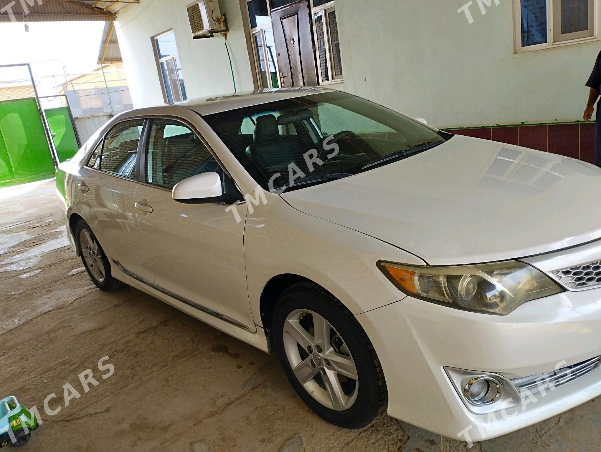 Toyota Camry 2014 - 220 000 TMT - Murgap - img 5