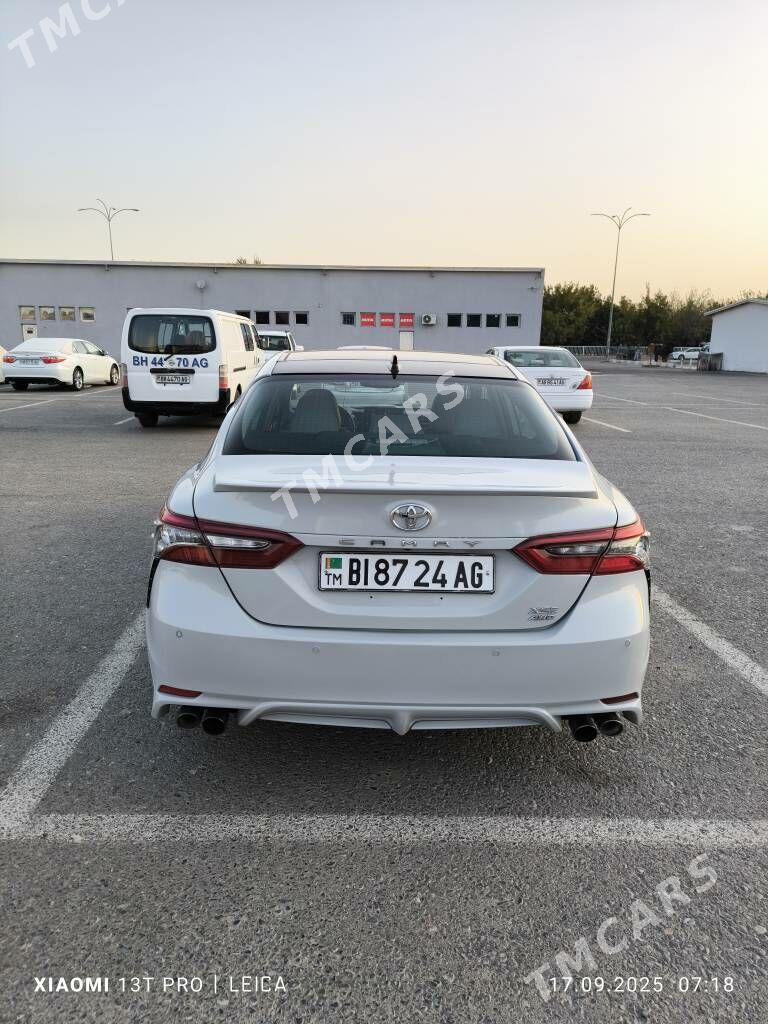 Toyota Camry 2022 - 385 000 TMT - Aşgabat - img 4