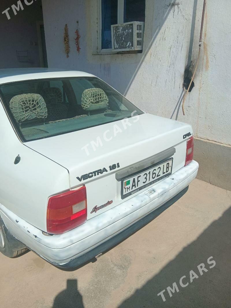 Opel Vectra 1996 - 25 000 TMT - Dostluk - img 2