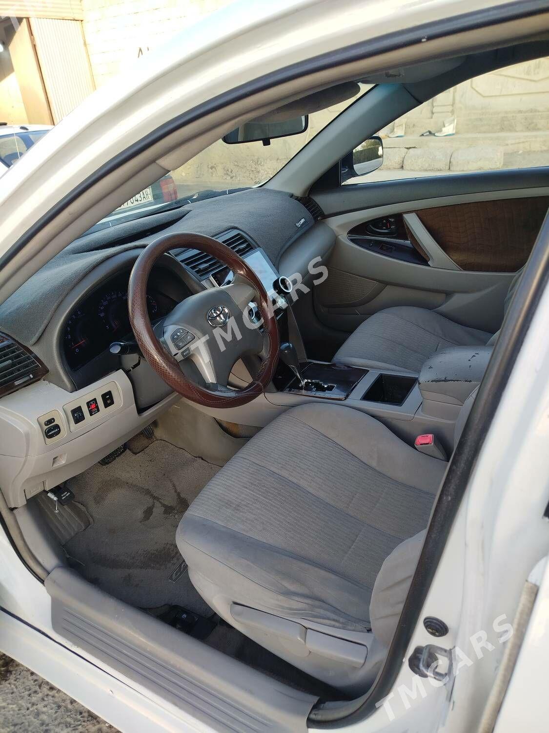 Toyota Camry 2009 - 135 000 TMT - Ашхабад - img 2